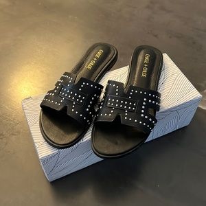 Black sandals